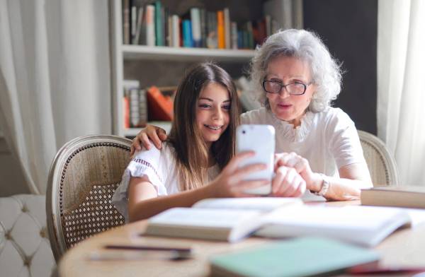 The Essential Guide to Grandparents' Rights in Alberta